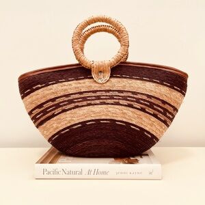 GORGEOUS BOHO HANDMADE ARTISAN RATTAN BASKET W/ ROUND WOVEN HANDLES